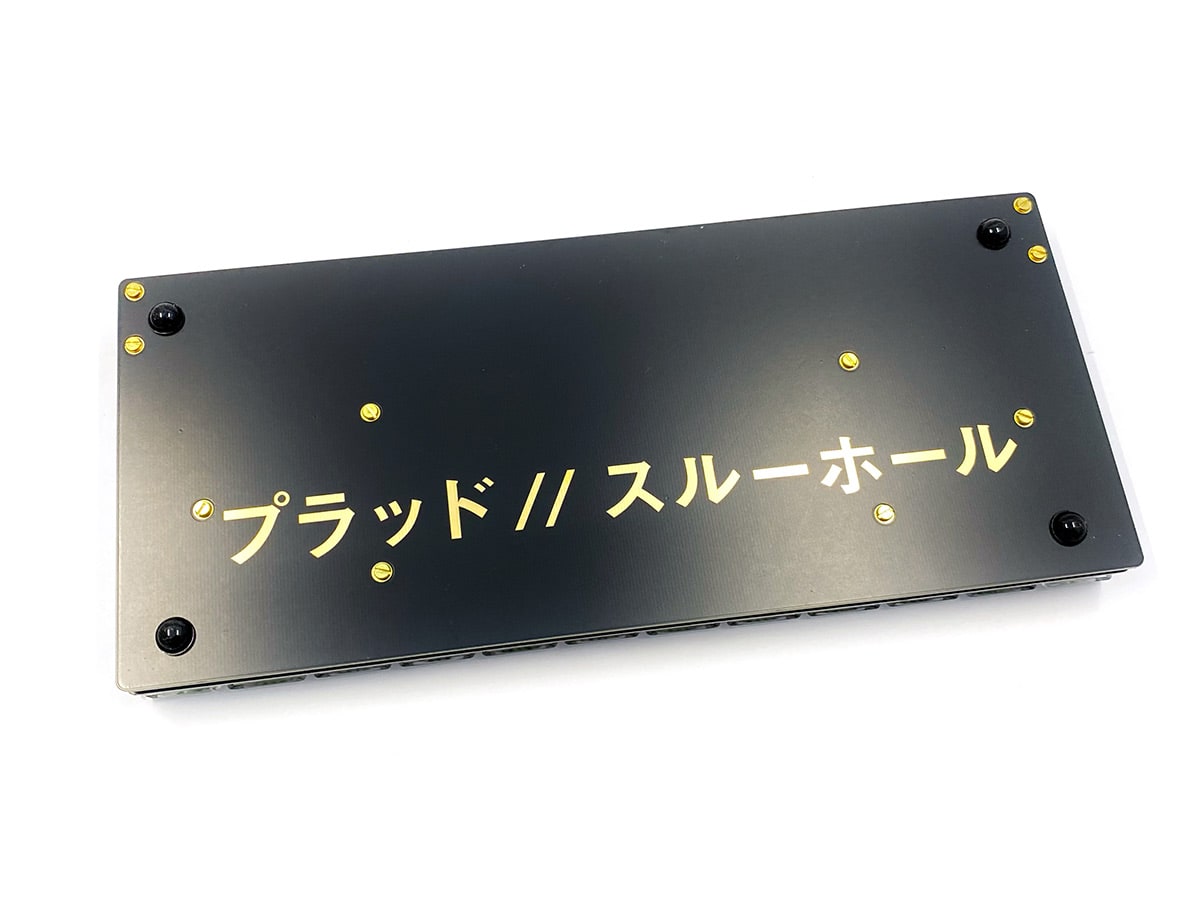 Plaid Gold ortholinear mechanical keyboard