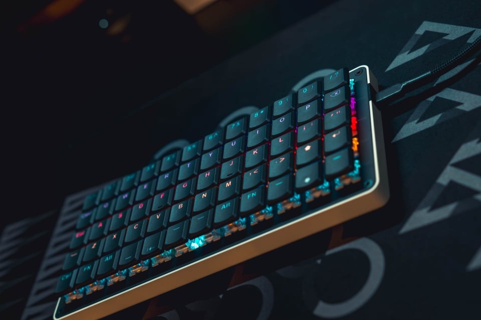 tai-hao-tht-low-profile-mx-choc-keycap-set-black-pbt00001 Tai-Hao THT Low Profile MX/Choc Keycap Set Black PBT