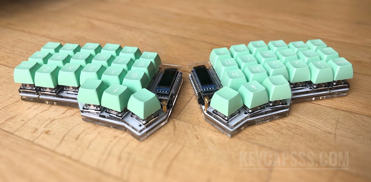 CRKBD / Corne / Helidox Acrylic Split Keyboard Case