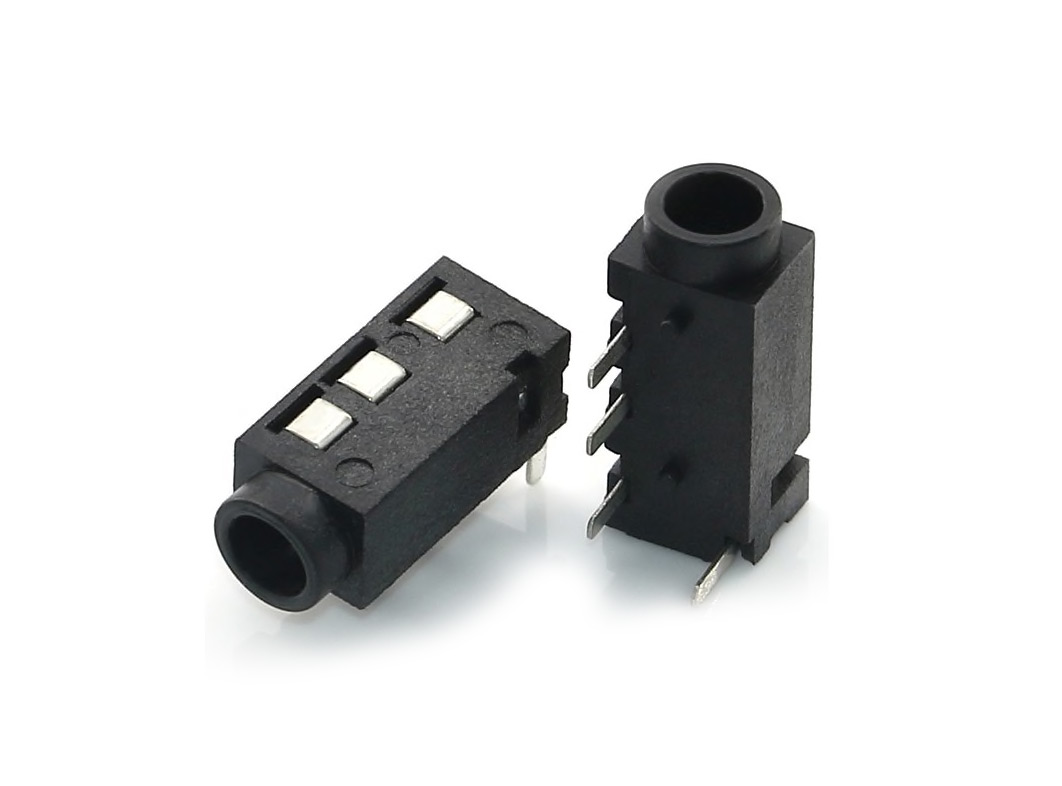 2x TRRS jacks 3.5mm